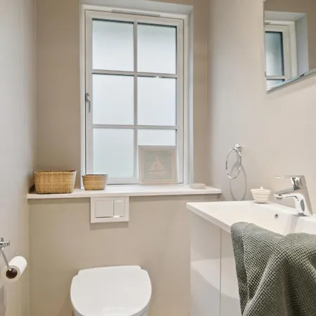 2 Bedroom In
