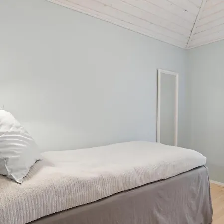 Ferienhaus 2 Bedroom In *