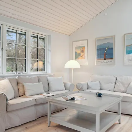 2 Bedroom In Hornbæk