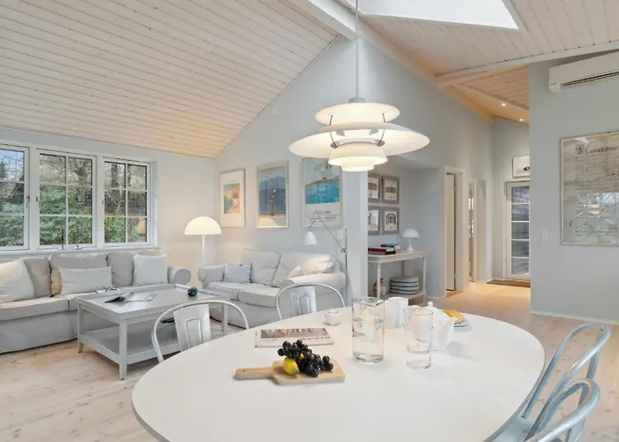2 Bedroom In Hornbæk